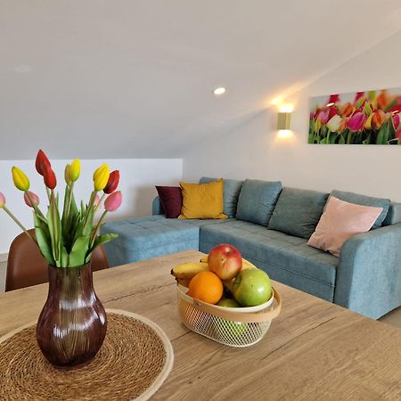 Haus Mit Meerblick Lopar Eksteriør billede