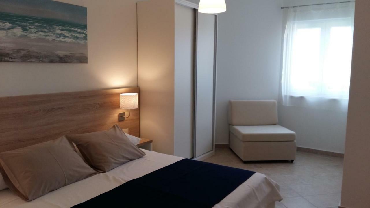 Haus Mit Meerblick Lopar Eksteriør billede